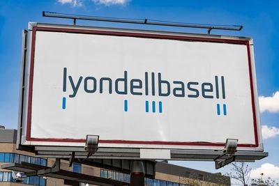 How Is LyondellBasell Industries’ Stock Performance Compared to Other Industrial Stocks?